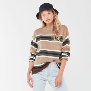UO • SWEATER